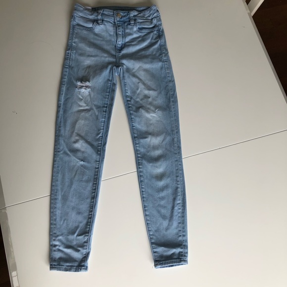 High rise American eagle jeans - Picture 2 of 4